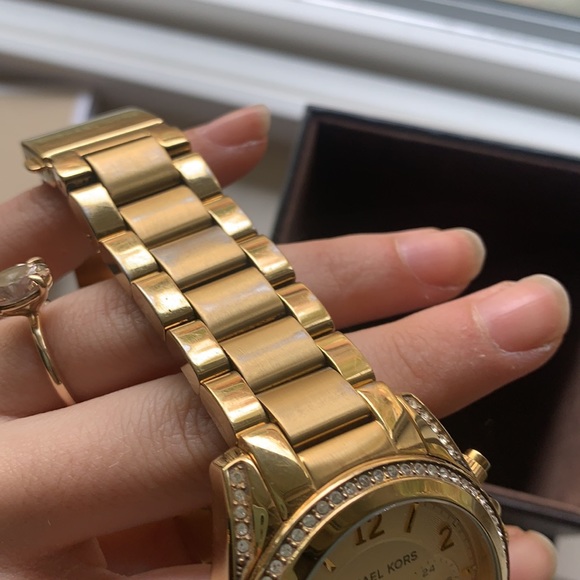 Michael Kors watch - Picture 6 of 7